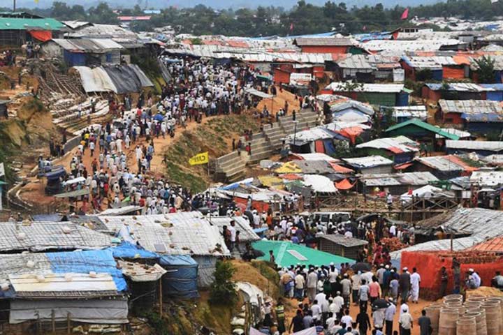 এডিবি ১ হাজার ৬০ কোটি টাকা দেবে রোহিঙ্গাদের